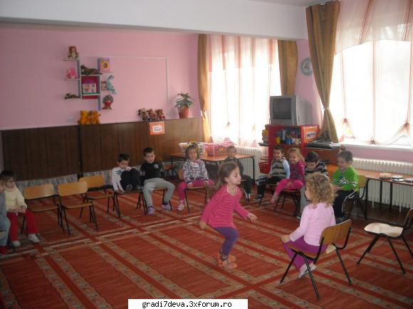 grupa mica jocul nostru preferat: