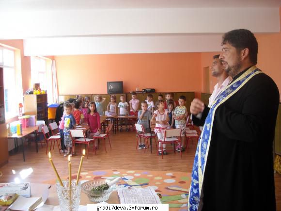 grupa scolar 2011-2012 primit parintelui dospin, multimim dorim sanatate!