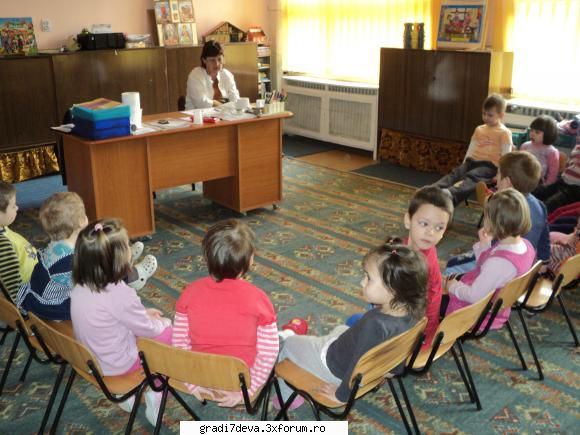 grupa mica &nbsp; doamna asistenta gradinitei ne-a invatat cate ceva din esentialul pentru sanatate