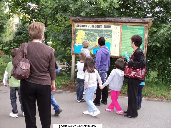 flori vizitat gradina zoologica sibiu.