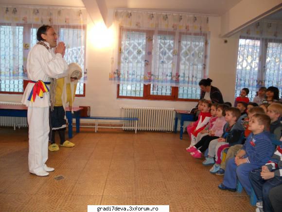fluturasi teatru