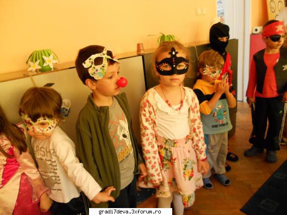 albinute carnaval desfasurat ocazia zilei iunie