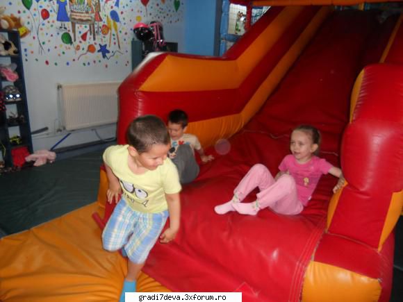fluturasi fost să petrecem oră joacă kiddo. fost minunat!