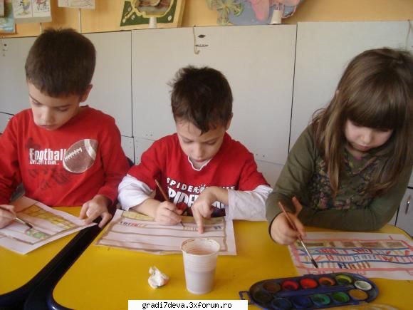 fluturasi incercat pictam biblioteca cum ne-am priceput mai bine ...