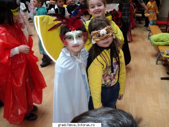 flori astazi participat carnavalul din cadrul national iarna carnaval/ " organizat grupul