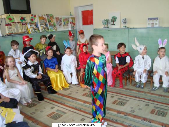 grupa mare printii, printesele celelalte personaje s-au distrat minune!