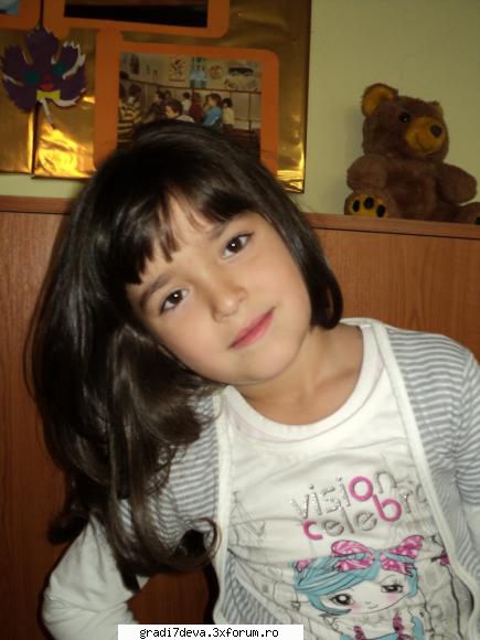 multi ani, raluca draia! multi ani, raluca! cresti sanatoasa voioasa!