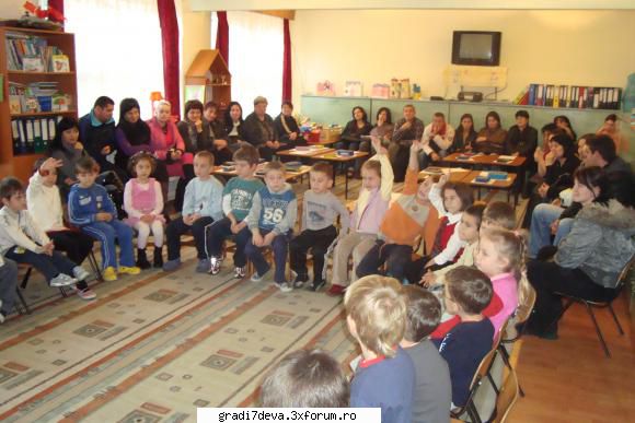 grupa aratat parintilor cat multe stim despre anotimpul toamna.